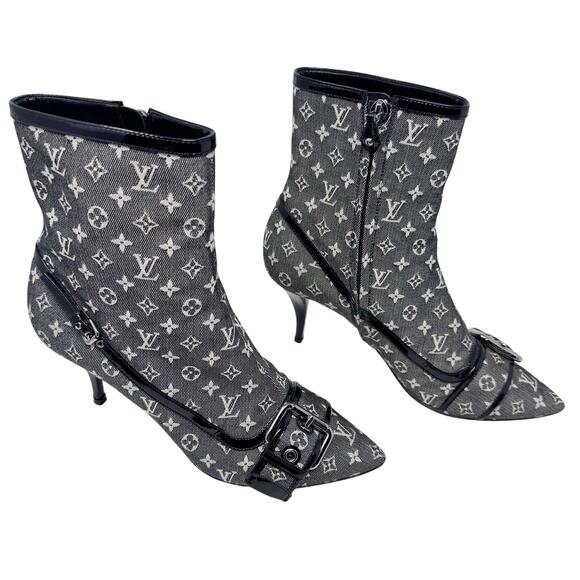 Louis Vuitton Gray Canvas Logo Ankle Boots with Buckles and Pointed Toes EU 39.5 - Picture 6 of 13
